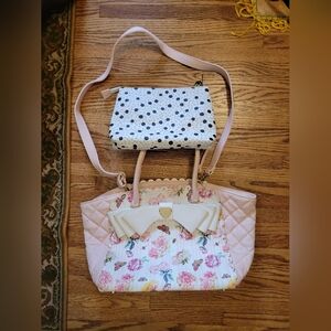 Betsey Purses for @kelleehughes